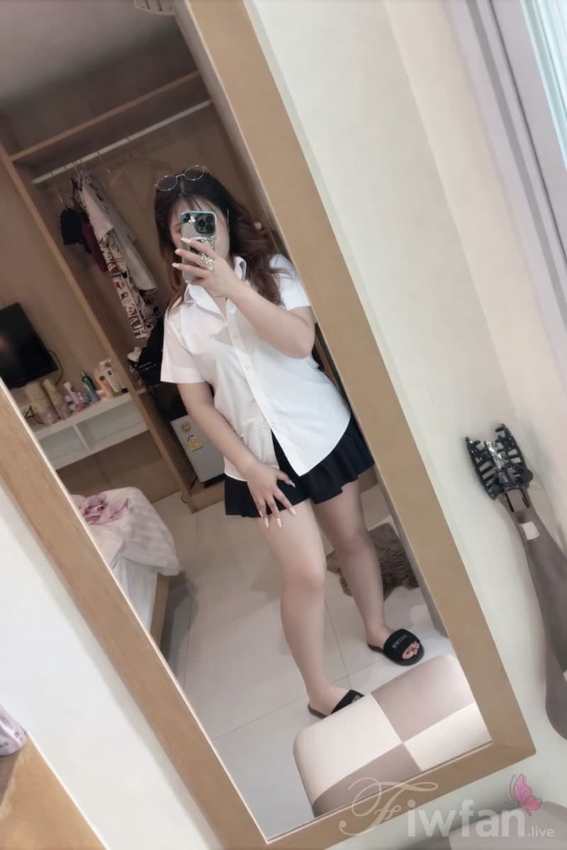 มีนา 6